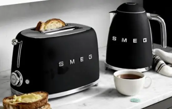 Are Smeg Toasters Worth the Investment