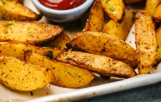  Reheat Roast Potatoes In a An Air Fryer 