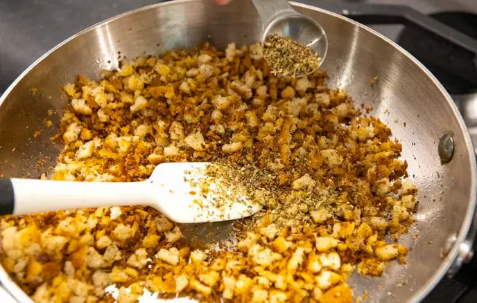 How To Make Toasted Breadcrumbs For Pasta?