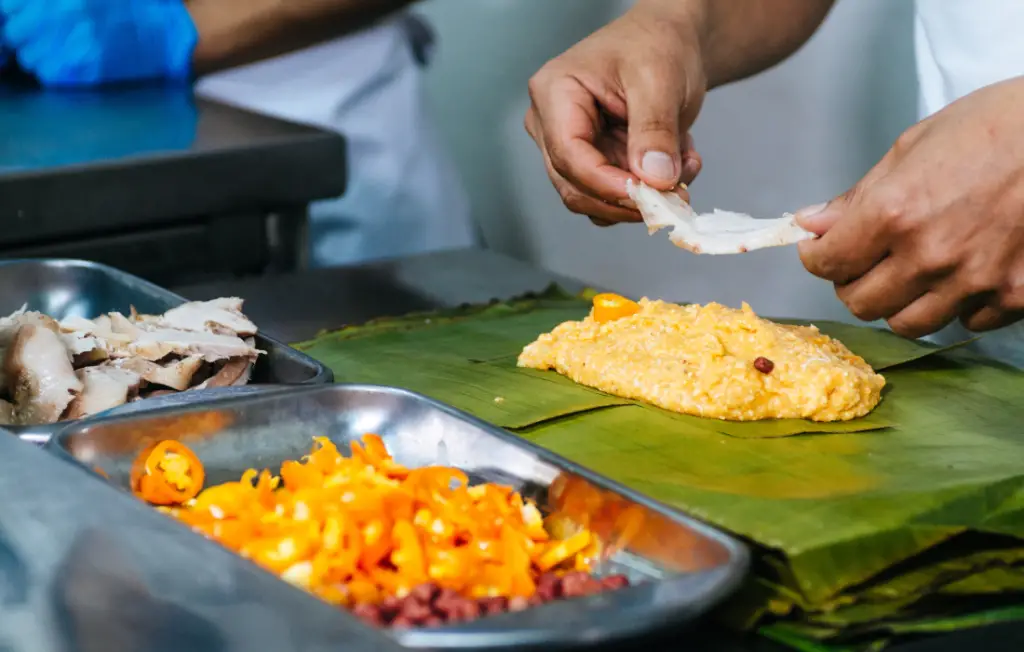 Can you cook tamales in a roaster