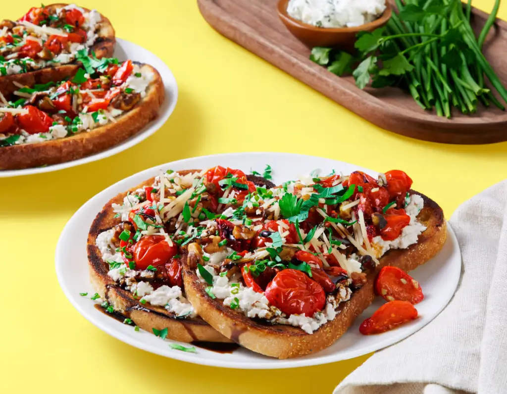 Charred Tomato and Ricotta Toast: Hello Fresh vs DIY