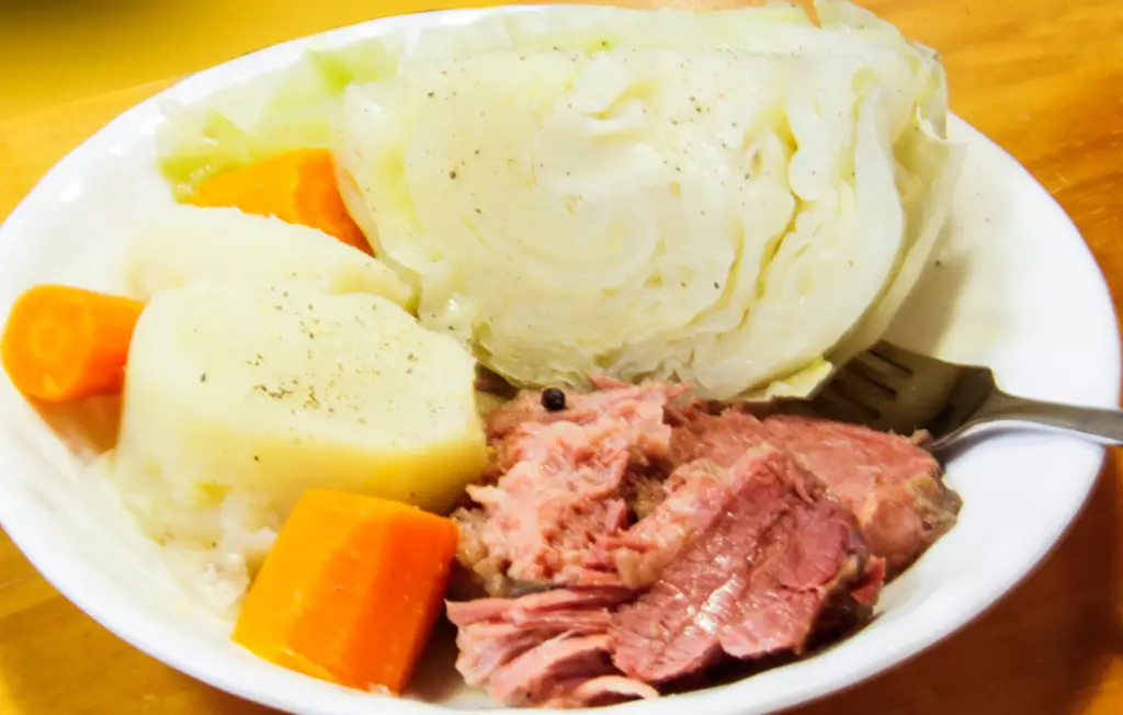 How to Make Corned Beef and Cabbage Jamaican Style