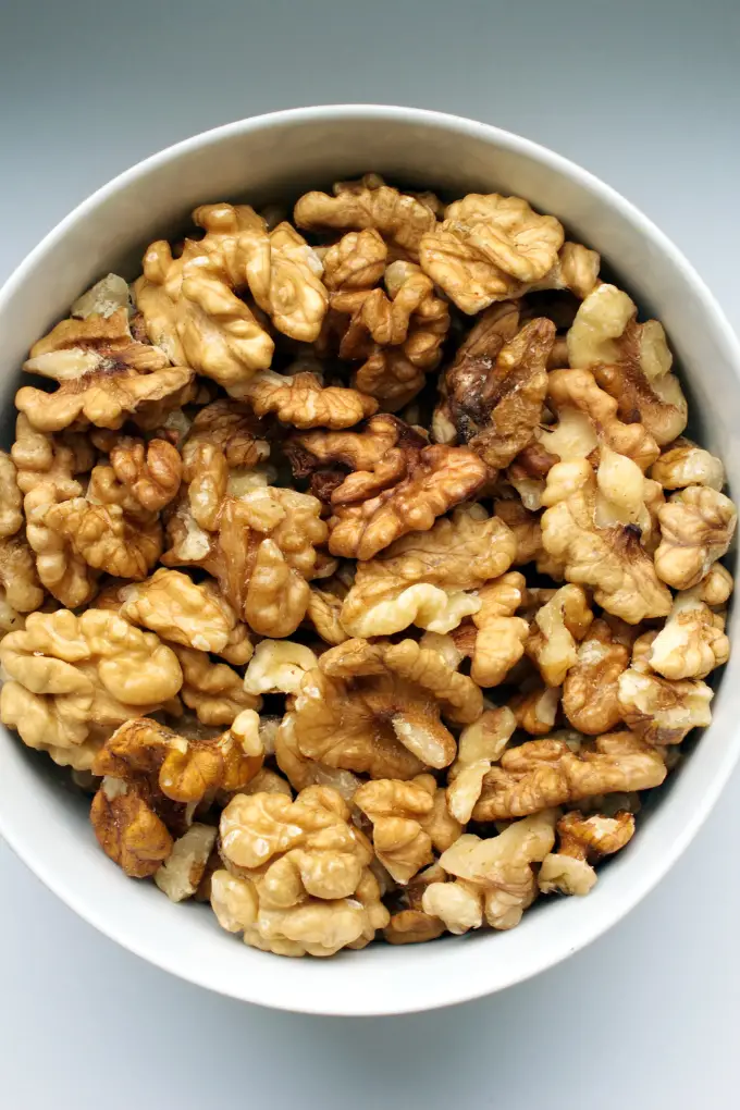 Can You Toast Walnuts in a Microwave