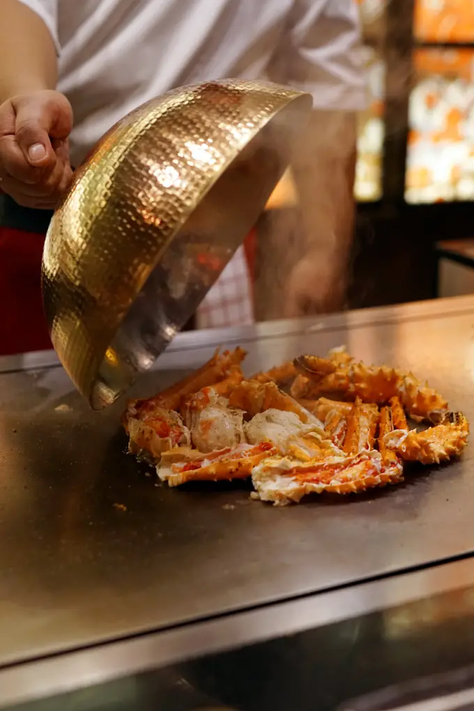 Cooking Crab Legs in an Electric Roaster